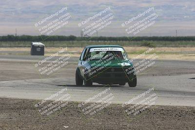 media/Jun-01-2024-CalClub SCCA (Sat) [[0aa0dc4a91]]/Group 5/Race/